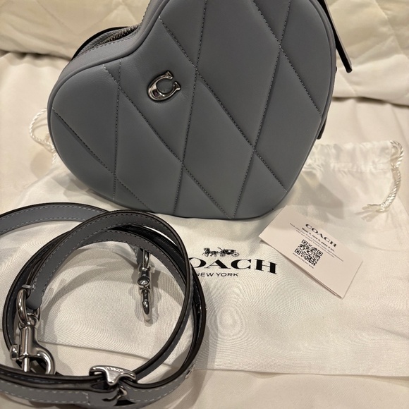 Coach Quilted Heart Bag Gray - Picture 1 of 6